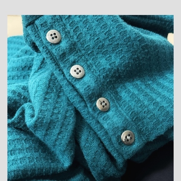 Chaser Plus Size Waffle Knit Thermal Button Detail On Sleeve Cuff Teal Green XXL - Picture 8 of 15